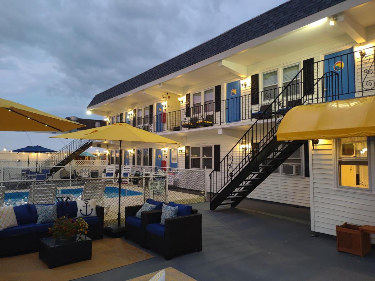 Pilgrim'S Pride Motel Wildwood Bagian luar foto
