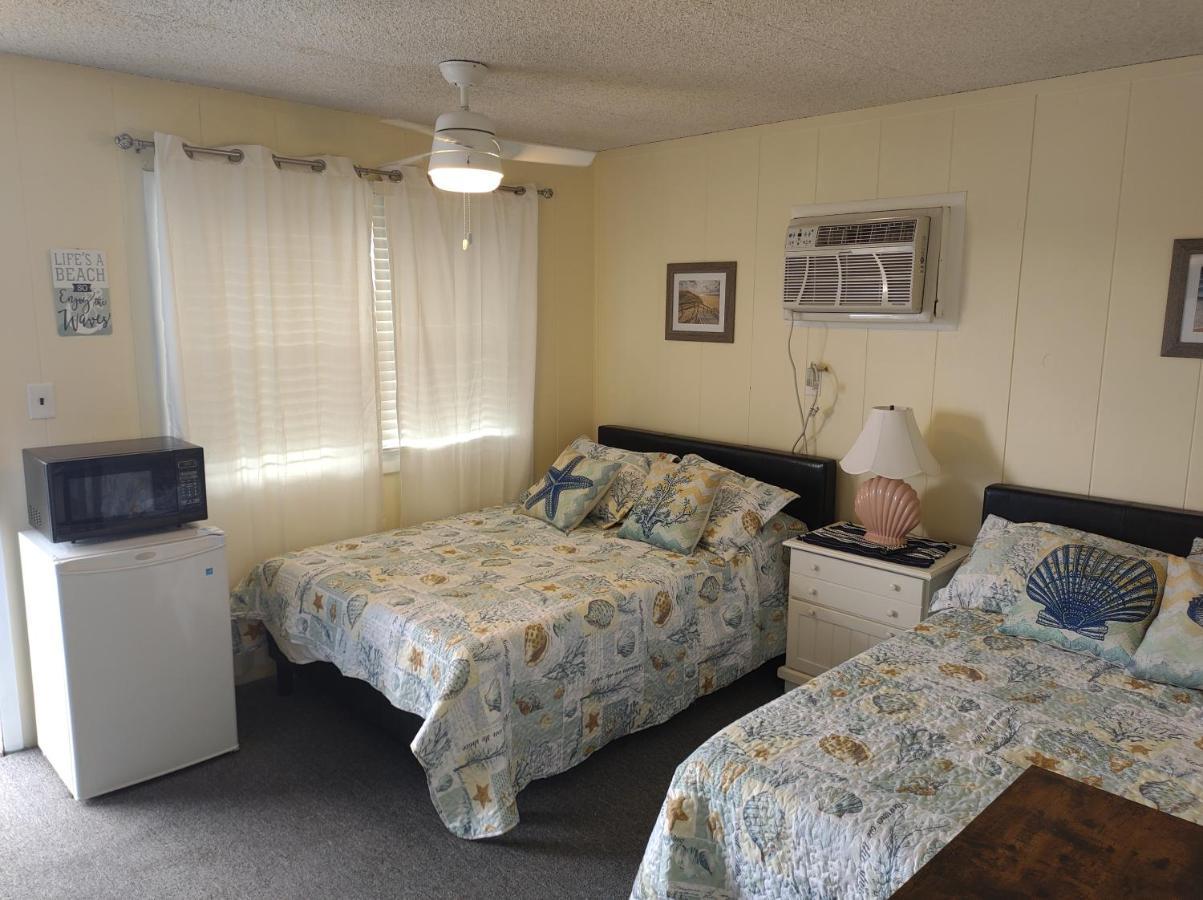 Pilgrim'S Pride Motel Wildwood Bagian luar foto